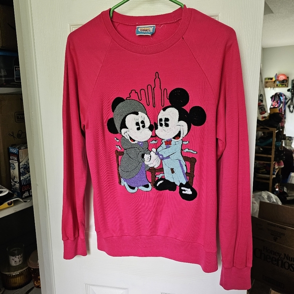 80's Vintage Micky & Minnie Mouse Hot Pink Sweatshirt by Sunday Comics - Picture 2 of 8